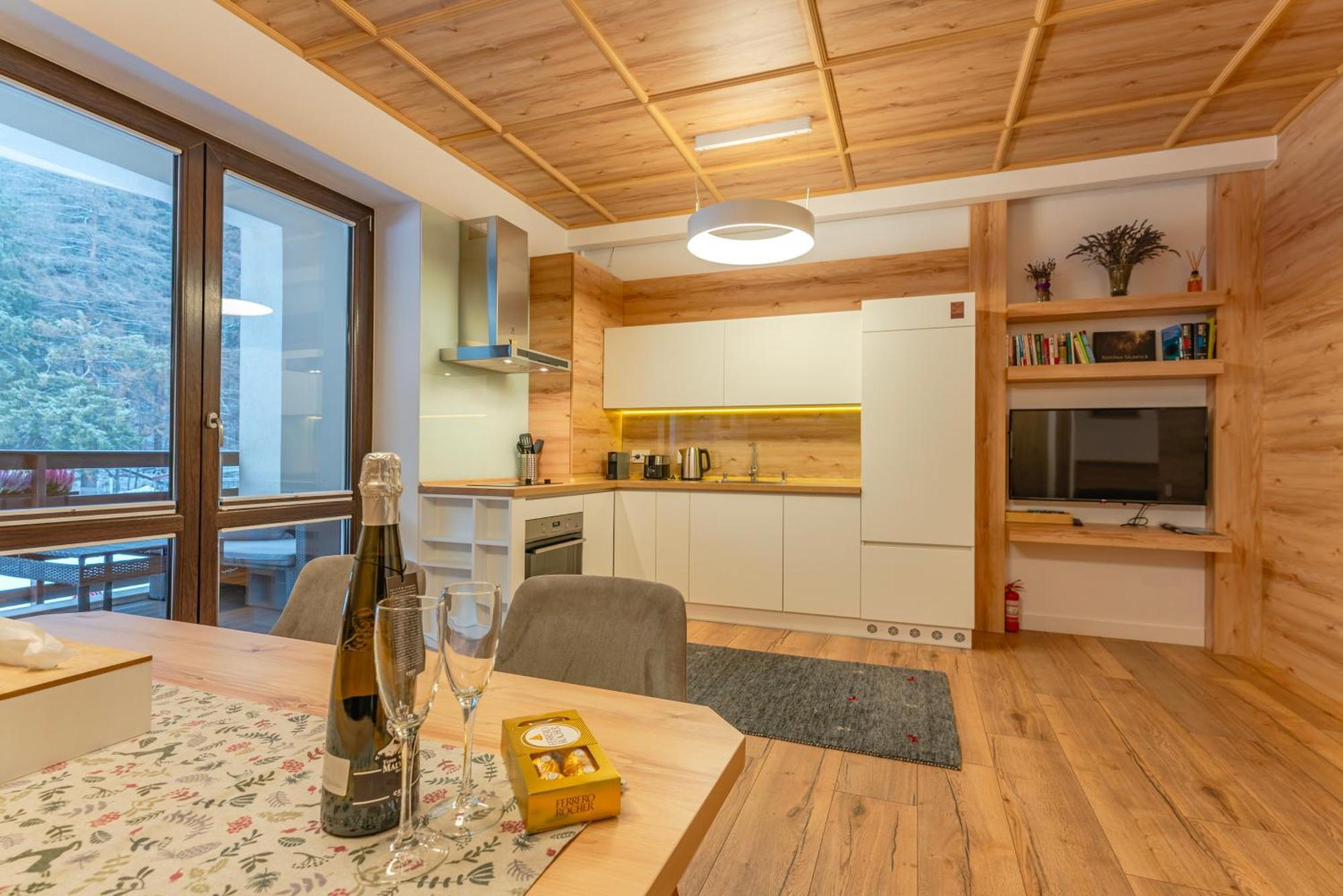 Poiana Ski Residence Apartment 5 โปยานาบราซอฟ ภายนอก รูปภาพ